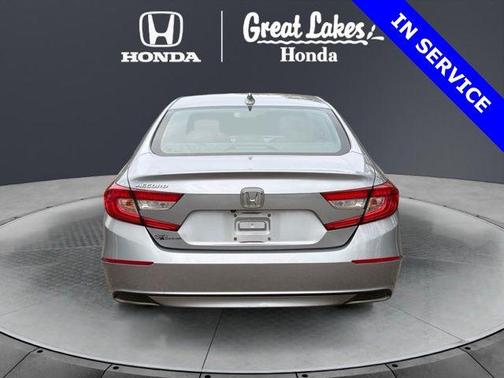 Lunar Silver Metallic 2019 Honda Accord LX