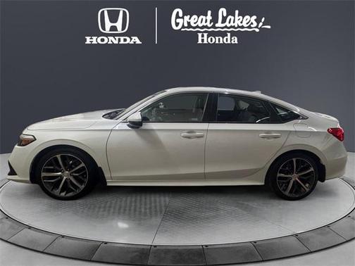 2022 Honda Civic Touring