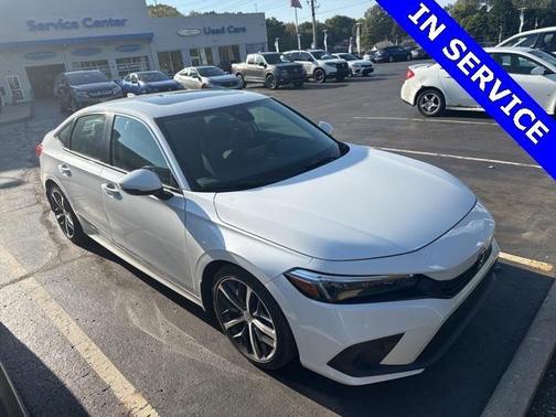 2022 Honda Civic Touring