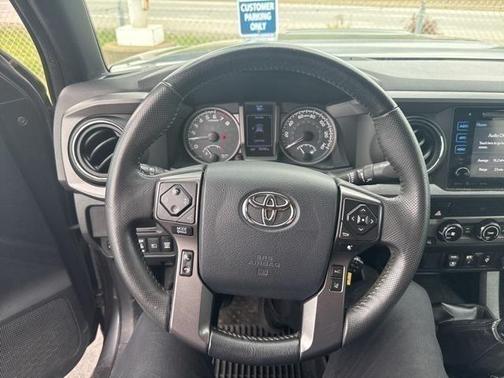 2018 Toyota Tacoma TRD Sport