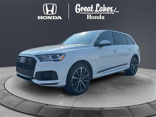 2022 Audi Q7 55 Premium Plus