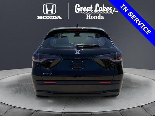 Crystal Black Pearl 2024 Honda HR-V LX