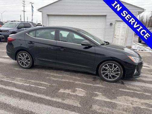 2019 Hyundai ELANTRA Limited