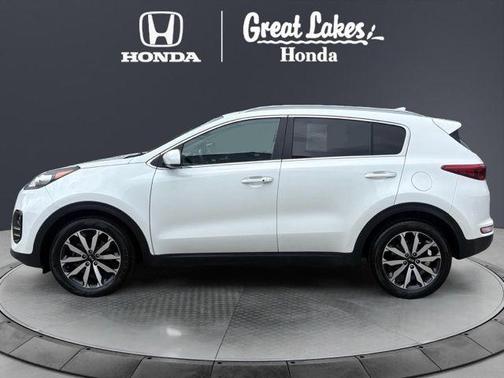 Snow White Pearl 2017 Kia Sportage EX