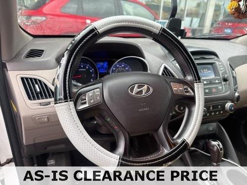 2014 Hyundai TUCSON SE