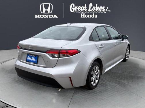 Classic Silver Metallic 2025 Toyota Corolla LE