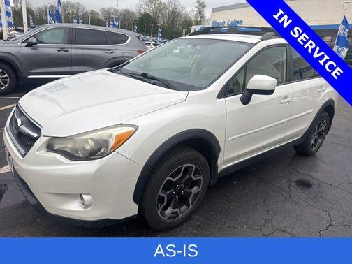 Satin White Pearl 2014 Subaru XV Crosstrek 2.0i Limited