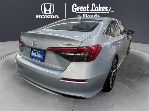 2022 Honda Civic Touring