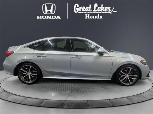 2022 Honda Civic Touring