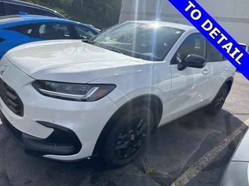 2025 Honda HR-V AWD Sport