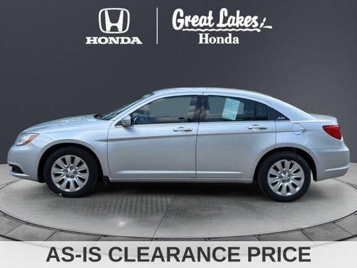 Bright Silver Metallic Clearcoat 2012 Chrysler 200 LX