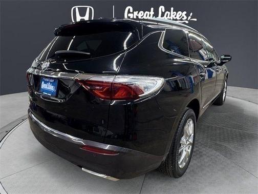 2022 Buick Enclave AWD Essence