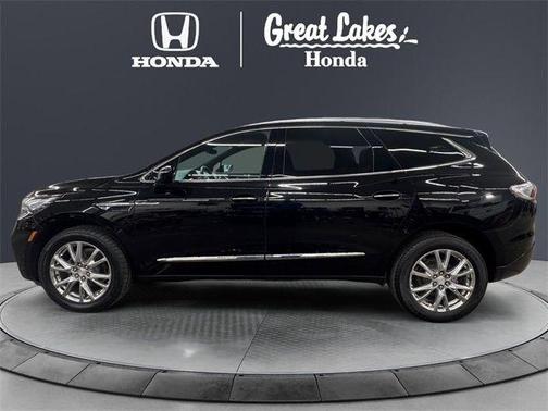 2022 Buick Enclave AWD Essence