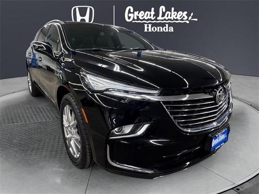 2022 Buick Enclave AWD Essence