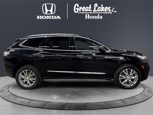2022 Buick Enclave AWD Essence