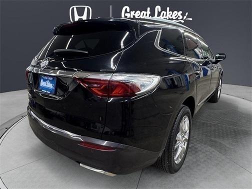 2022 Buick Enclave AWD Essence