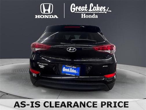 2017 Hyundai TUCSON SE