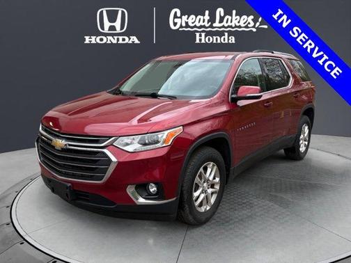 Cajun Red Tintcoat 2018 Chevrolet Traverse LT Cloth