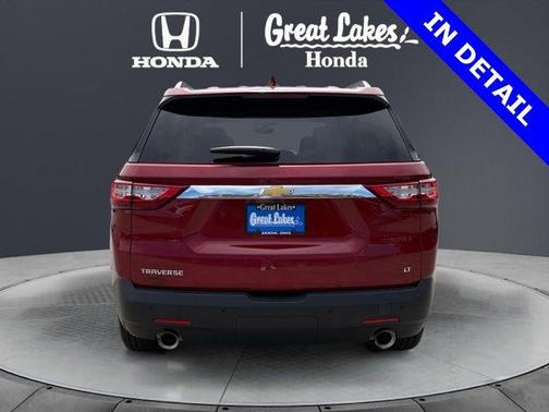 Cajun Red Tintcoat 2018 Chevrolet Traverse LT Cloth