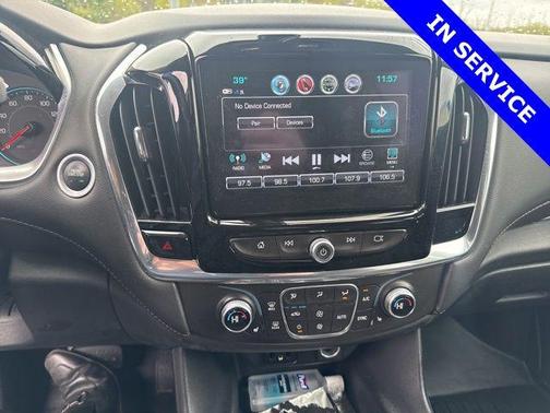 Cajun Red Tintcoat 2018 Chevrolet Traverse LT Cloth
