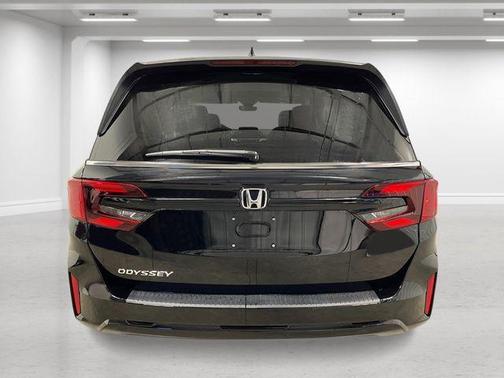Crystal Black Pearl 2026 Honda Odyssey EX-L