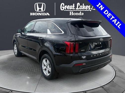 Ebony Black 2021 Kia Sorento LX