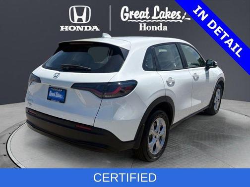 Platinum White Pearl 2023 Honda HR-V LX