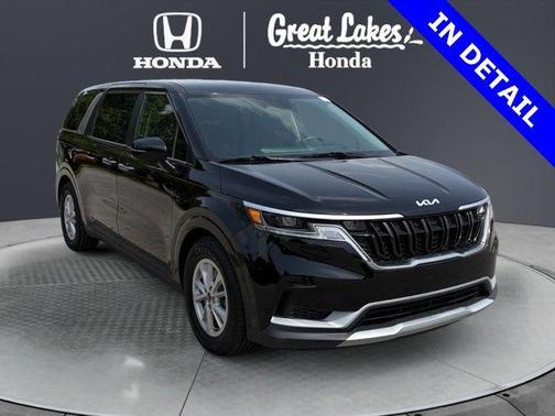 Aurora Black Pearl 2024 Kia Carnival LX
