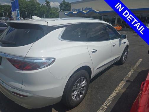 Summit White 2024 Buick Enclave Essence AWD