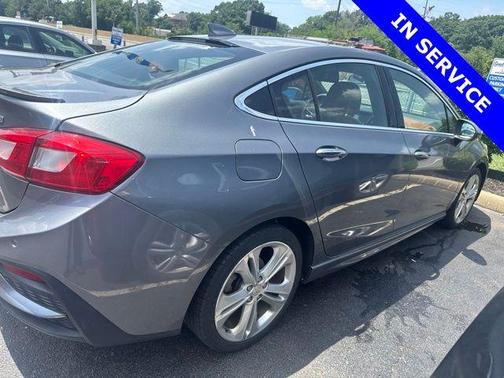 Satin Steel Gray Metallic 2018 Chevrolet Cruze Premier