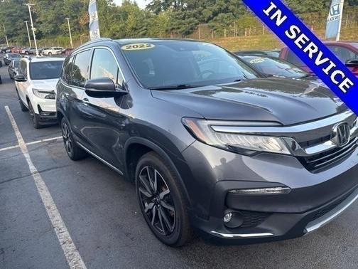 2022 Honda Pilot Touring 8-Passenger