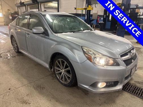 2013 Subaru Legacy Sport