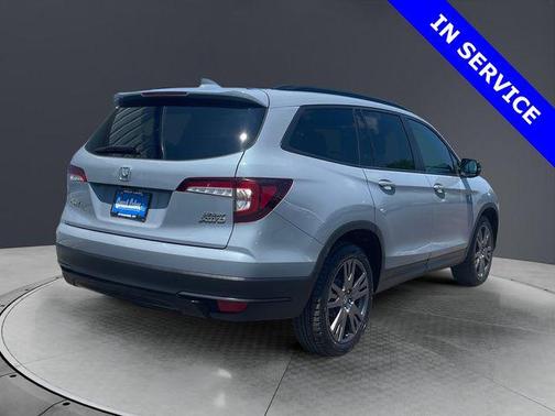 Sonic Gray Pearl 2022 Honda Pilot AWD Sport