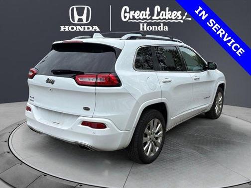 Bright White Clearcoat 2018 Jeep Cherokee Overland