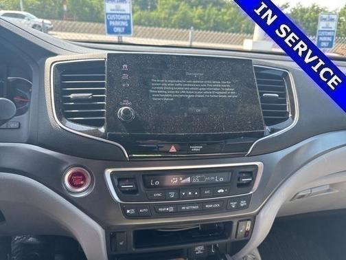 2022 Honda Pilot 2WD Special Edition