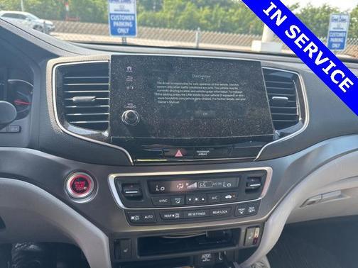 2022 Honda Pilot 2WD Special Edition