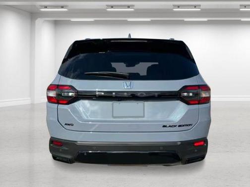 2026 Honda Pilot Black Edition