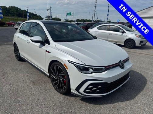 Opal White Pearl 2024 Volkswagen Golf GTI 2.0T S DSG
