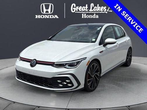 Opal White Pearl 2024 Volkswagen Golf GTI 2.0T S DSG