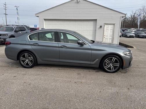 2022 BMW 530 i xDrive