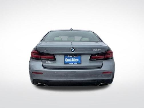 2022 BMW 530 i xDrive