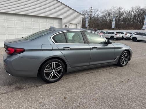 2022 BMW 530 i xDrive