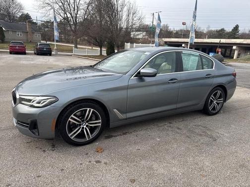 2022 BMW 530 i xDrive