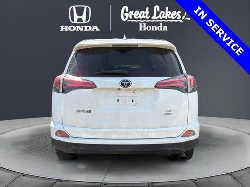 Super White 2017 Toyota RAV4 LE