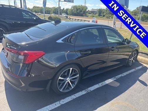 2022 Honda Civic Touring