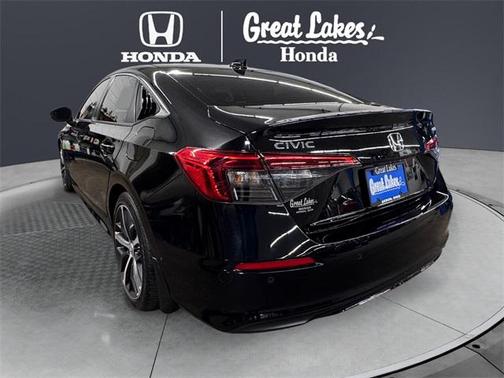 2022 Honda Civic Touring