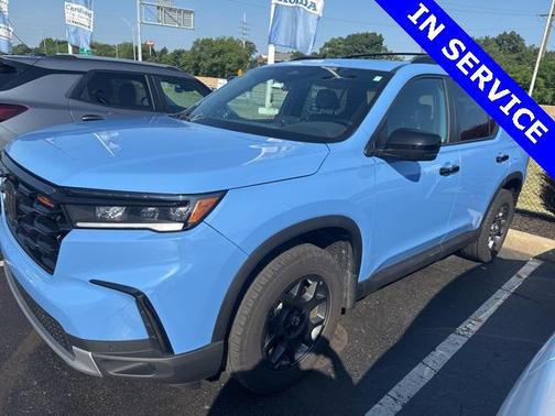 2023 Honda Pilot AWD TrailSport