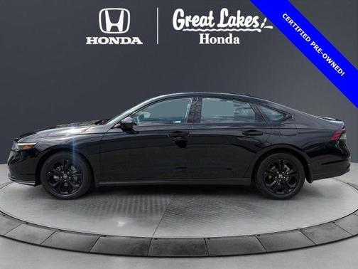 Crystal Black Pearl 2025 Honda Accord SE
