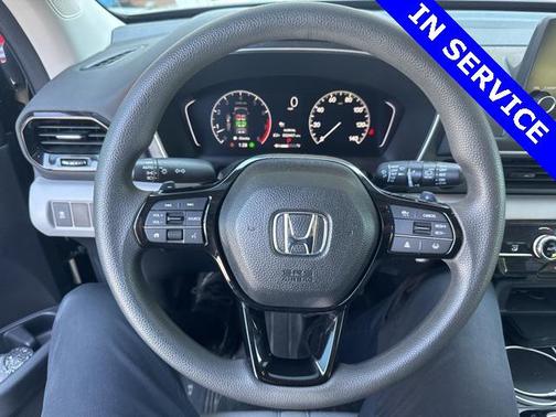 2023 Honda Pilot AWD LX