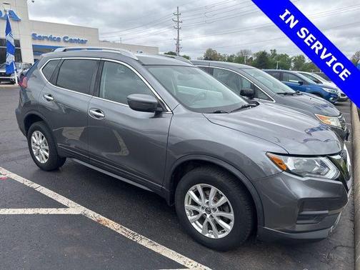 Gun Metallic 2018 Nissan Rogue SV